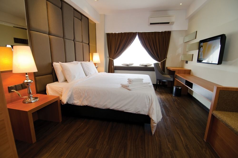 C'Haya Hotel Kota Kinabalu Zewnętrze zdjęcie